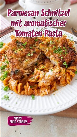 Parmesan Schnitzel mit Tomaten Pasta 🥰👌 - einfach und lecker - Rezept