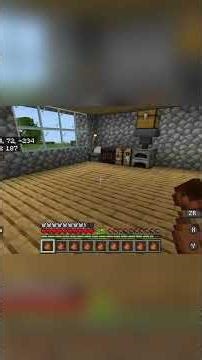 Broken bundle with a bundle inside a bundle inside a... #minecraftbedrockediton #glitch #mojang