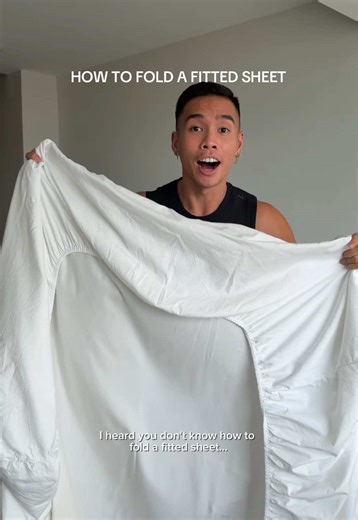 Mastering the Art of Folding a Fitted Sheet