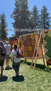 Does this drive you crazy too or is it just us 🤭 🧵 | Sisters Outdoor Quilt Show