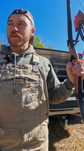 Old Compound Bow into a Recurve! 🏹