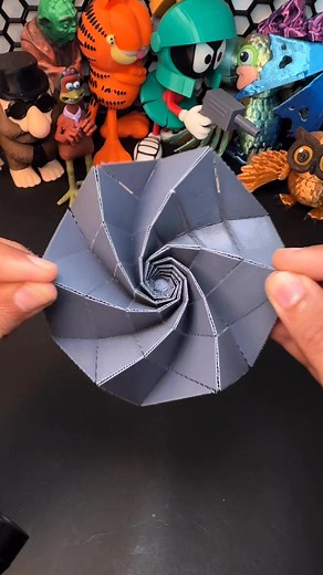 1.6M views · 6.9K reactions | 3D-Printed Star-shade Origami. | Printsculptors | Facebook