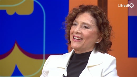 "Eu tinha medo de pegar táxi". A atriz Natália do Vale relembra papel em 'Mulheres Apaixonadas' e conta história inusitada. Assista à entrevista completa no canal da TV Brasil no Youtube ou no app TV Brasil Play. Disponível também pelo Spotify 📲 | TV Brasil