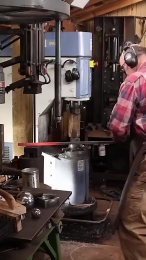 Forging Long Twists: Yellin Gate🔥- Part 9 | Black Bear Forge