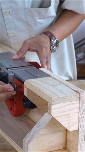 Amazing DIY Benchtop Jointer for woodworking ( part 1 ) #tooltips #tips #hacks #woodworking #woodwork #woodart #woodprojects #woodworkingprojects #woodcraft #carpenter #DIY #benchtip #jointer #joints #amazing | Woodworking TV