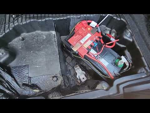 How to Open BMW Trunk without Battery Installed - No Power to Activate 128i Trunk to Replace Battery