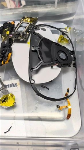 Broken Oculus? We Repair Quest 2, 3 Screens, Audio & More!