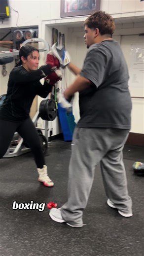 Roman (@nofaceroman63)’s video of Boxing Videos
