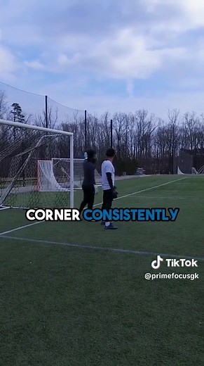 Goalkeeper Set Position Tips for Handling Different Scenarios