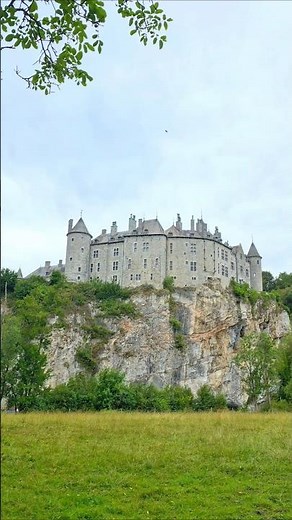Château de Walzin — A Castle Above the Lesse Valley 🏰🌿🇧🇪