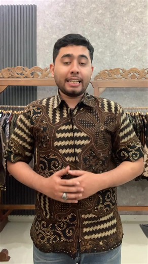 Batik Shirt Outfit Ideas: Stylish Kemeja Batik Looks