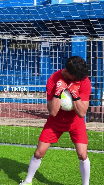 Teknik Danish Catch: Cara Menangkap Bola ala Kevin Ray Mendoza