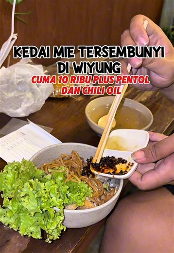 Kedai Mie Tersembunyi di Wiyung Surabaya