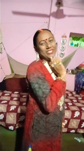 dhan bani raja hum😂😜😘#trending #comedy #deepadevivlogs