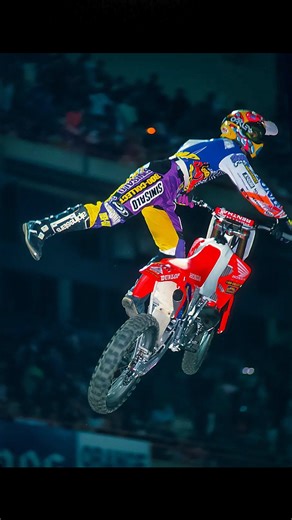 Moto Nineties on Instagram: "Limited Edition Jeremy McGrath Hand-Signed Prints are available now at motonineties.com #mcgrath #motonineties #90smoto #supercross"