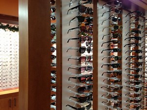 Local Eye Doctor Opens Office in Unionville