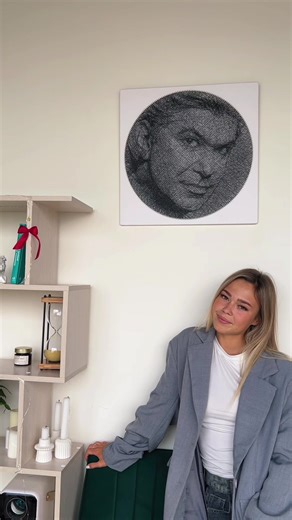 From chaos to control — every line matters in string art ✨ Create your own piece with our DIY kit — ringstring.eu 🧵 #ringstring #stringart #diyart #artgift #homedecor