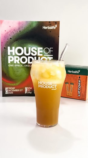 Your favorite Ginger Energy Blast recipe is coming to life at the House of Product! Visit us, try the recipe, and be surprised by the flavor. ✨ Buy your FPTR Ticket Today! Ginger Energy Blast Ingredients • 1 serving Herbalife® Liftoff® Ginger Beer • ½ stick pack Herbalife® Beverage Enhancers Drink Mix Limeade • ½ tsp. Herbalife® Herbal Tea Concentrate Sweet Ginger • 3 capfuls Herbalife® Herbal Aloe Concentrate Mandarin • 1 scoop Herbalife SKIN® Collagen Beauty Booster Unflavored* • 1½ cups water