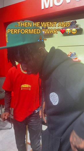 Emtee's Powerful Performance of 'War' in 2025