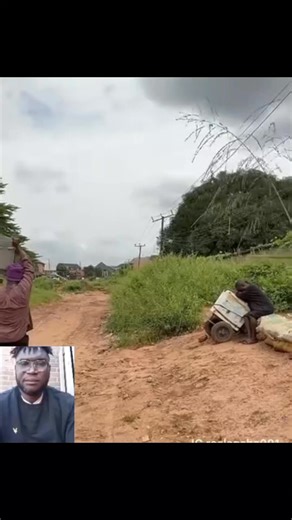 1.4K views · 21 shares | Hi, I'm here to take me back my left how I will get money to feed my children. Because I am poor I don't have helping me  | Dr Chris fans club | Facebook