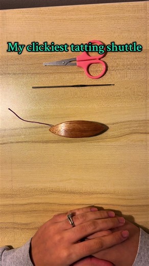 Showcase of My Favorite Clicky Tatting Shuttle