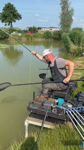 Puller bungs , was this one of the best innovations in pole fishing ? Who was the inventor ? How far back were they first used ? I can remember Steve Gardener showing me some from Milo , they were back pullers , I never used them when I won the World Championships in Spain 1999 and that was all carp fishing would have loved them then #bobnuddfishing #matchfishing #pullerbungs | Bob Nudd