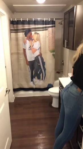 80K views · 1.3K reactions | She get so mad when I tell her she got little lips藍藍 | Gary & Daly | Facebook