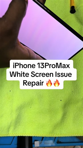 Fix iPhone 13 Pro Max White Screen Issue | Tech Products & Infos