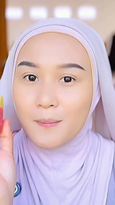 61K views · 767 reactions | Tutorial Makeup Kondangan Simple Natural Glowing || Produk Lokal Cocok juga Buat Acara Penting Lainnya Kaya Wisuda, Makeup Lamaran, Makeup Bridesmaid, atau Ultah Party Juga Bisa Simple Dan Hasilnya Bikin Pangling | Maryatiie94 | Facebook