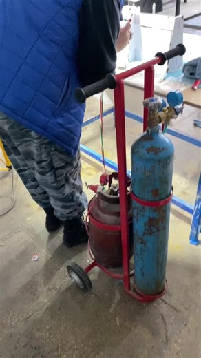 Oxygen Cylinder Setup: Safety and Usage Tips