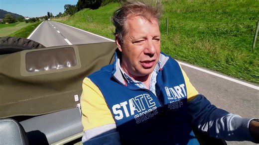 Video-Review zu unserem 1962 Willys Jeep CJ 3B von Martin Utberg, Moderator bei Top Speed TV. Dieses Sammlerfahrzeug wird am 18. Oktober 2025 in Toffen versteigert – zusammen mit vielen weiteren einzigartigen Oldtimern und Sportwagen, darunter zahlreiche Fahrzeuge ohne Mindestpreis! ��Online-Gebote sind ab sofort über Invaluable möglich: https://www.invaluable.com/catalog/cuogatkfms?page=1&size=48� #willys #jeep #oldtimergalerietoffen #swissauctioneers #toffen #classiccarauction #oldtimergalerie