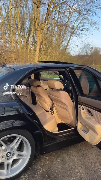 BMW E38 Interieur: Stil und Eleganz der 2000er