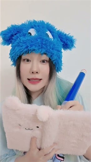 Dating in the past vs. nowadays.