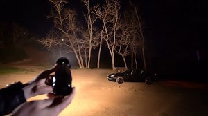 From the makers of the world’s most refined lasers, comes the ultimate in handheld flashlights. The FlashTorch is a compact, portable searchlight that is capable of producing an incredible 12,000 lumens of intense white light. Use this power to guide your way home, light a fire, or melt metal. Illuminate or incinerate, the choice is yours. https://flashtorch.com/ft/250/ 💥Follow Us On💥 https://instagram.com/wicked_lasers https://www.tiktok.com/@wickedlasers https://facebook.com/wickedlasers 👉 