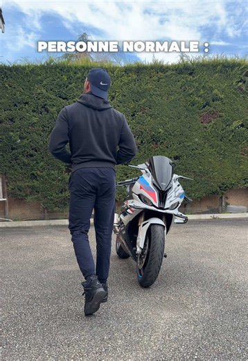 C’est ça ou pas ? #s1000rr #motard #humour #motorbike