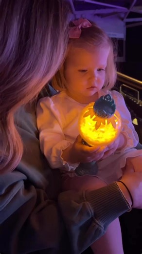 Amy English on Reels