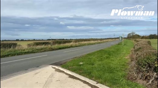 Barclays Transport, Portsoy collect their new Plowman Atlas trailer 2/3 deck in a 4 deck shell On 385/55R22.5 singles, Alcoa DuraBrights BPW Axles, drum brakes Drinkers, hydraulic rear door Elma Davidson #barclaystransport #barclaysportsoy #livestocktrailer #livestocktransport #atlastrailer #liftingdeck #plowmanbrothers #plowman #plowmanbros #livestockhaulier #alcoadurabrights | Plowman Brothers Ltd