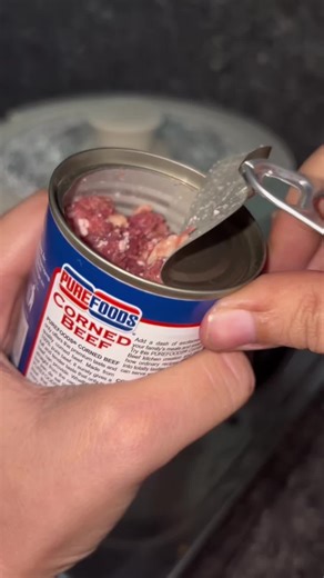 Corned Beef Sinigang Recipe by Jenela