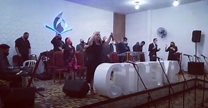 6.3K views · 465 reactions | Nessa guerra não terás que pelejar 論 Foi uma benção agenda de sábado na Assembleia de Deus em Jundiaí  Meus amigos que me abençoam demais adorando a Jesus comigo *Gratidão* Reserve uma data você também  Agendas 19.98700.3302 | Amanda Ferrari | Facebook