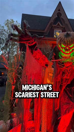 Do you DARE to walk down Michigan’s SCARIEST street? 😱 👻 This October, head to Terror on Tillson Street in Romeo—where every house transforms into a jaw-dropping Halloween spectacle! From spooky skeletons to larger-than-life decorations, it’s a must-visit destination for families and thrill-seekers alike. ✨ Visit by day for family-friendly fun or brave it at night for extra chills and thrills. Either way, the entire neighborhood is decked out in spooktacular style all month long! 🚨Catch it wh