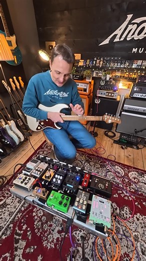 Lee Anderton on Instagram: "Lots of you have been asking about some of the gear I’ve been using in recent posts & videos. I’ve tried to do a simple run through - it’s still 20 minutes long but it does contain info about how I set my pedals & settings etc so hopefully you’ll get something from it. Because it’s so long Instagram won’t share it, so if you like it, please share or repost it. Cheers! Fire away with questions… #pedals"