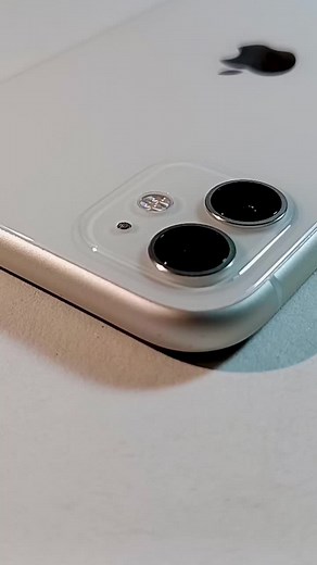 iPhone 11 в 2025 году: плюсы и минусы