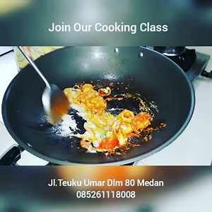16K views · 59 reactions | #cookingclass #ifumie #mamamathaculinaryschool Wanita yang pintar memasak akan membahagiakan suami dan anak-anaknya dalam sebuah rumah tangga yang harmonis. Hands on System Murid Praktek Langsung. Call/WA/Line: 085261118008 Jl.Teuku Umar Dlm 80 Medan. | Mamamartha Culinary School | Facebook