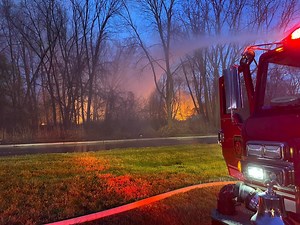 Crews Fight 10-Acre Woods Fire Overnight In Teaneck: Officials