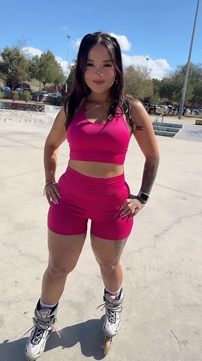 stefany on Instagram: "Pink Barbie is back 🌶"