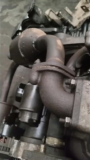 tata zip engin oil fat ja raha tha uske liye engin kohl na para ‪@tatamotors‬ ‪@TataMotorsCars‬