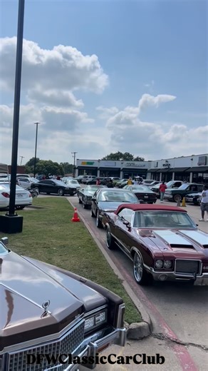 Dfw Classic Car Club Show! Ain’t nothin like it! Come one, come all! The vibe is set! #dfwclassiccarclub #dfwclassiccarshow #classiccars #texas #carshows #community | Gerald D Joiner