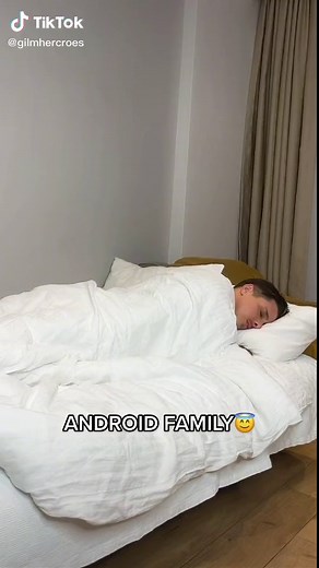 TEAM ANDROID OR TEAM APPLE 🤣🤣🤣 | android family vs apple family