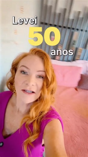 Cátia Damasceno on Instagram: "De repente… 50! 🔥 E você tá convidada pra celebrar essa data especial comigo: Dia 10 de março, às 20h, tem festa no meu canal do Youtube ⛓️🫦 50 TONS DE CÁTIA! Anota na agenda e deixe a ousadia a postos porque a noite vai ser quente com muita Ginástica Íntima! Vamos curtir juntas movimentos gostosos e exclusivos que fortalecem os músculos da ppk e ainda enchem o seu quarto de prazer. Confirma seu nome na minha lista de convidadas e entre no grupo VIP, só clicar n