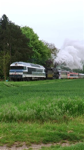 Sur une ligne non électrifiée, la CC 72084, la 140 C 27 et la BB 67558 paradent toutes 3 avec la rame TGV Sud-Est 16 dans un concert de sifflets, de Longueville à Villiers-Saint-Georges et vice-versa, le 09/05/2023. #trains #tgv16 #tgv #tikt